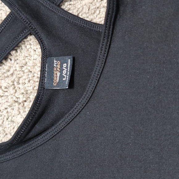 Copper Fit Pro Criss Cross Back Workout Tank Top Buttery Soft Black size Large - Picture 2 of 8